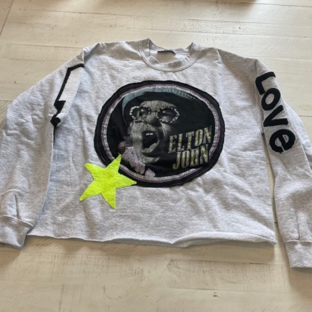 Sojara Gray Elton John Cropped Sweatshirt Size S/M